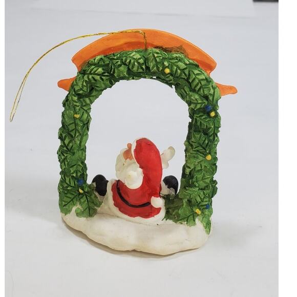 Vintage Santa's World Classic Ornament Santa Playing in Snow - Picture 3 of 4